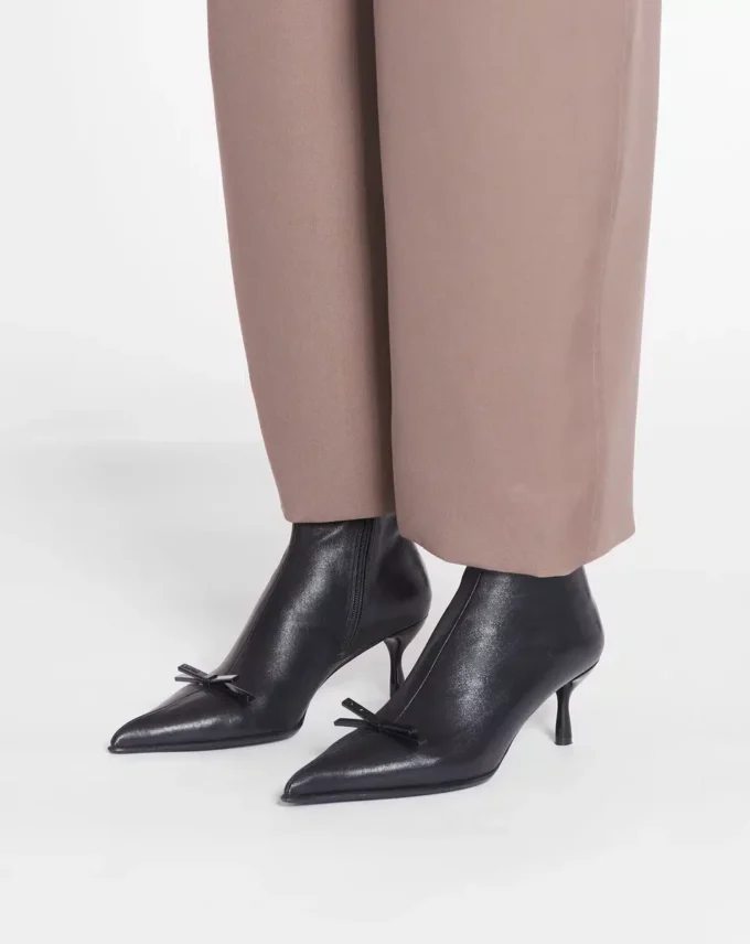 Cizme Lanvin Bow din piele Cizme Lanvin Bow din piele