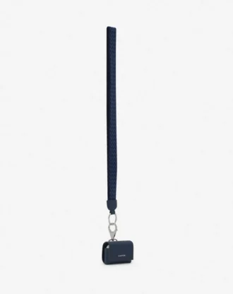 Husă din piele cu semnătura Lanvin pentru Airpods Pro Husă din piele cu semnătura Lanvin pentru Airpods Pro