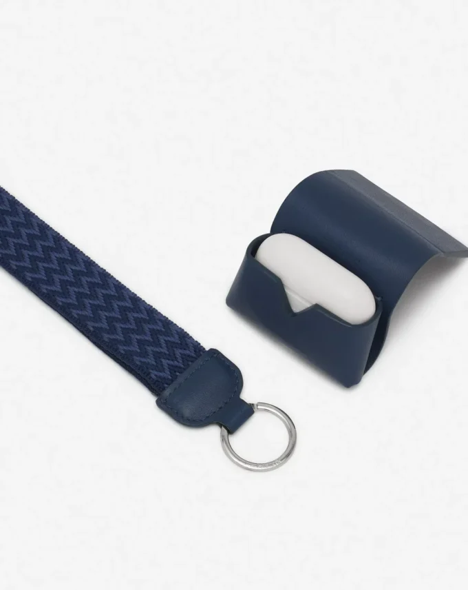 Husă din piele cu semnătura Lanvin pentru Airpods Pro Husă din piele cu semnătura Lanvin pentru Airpods Pro