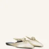 Mule Midnight Step Bow din piele metalizată Mule Midnight Step Bow din piele metalizată