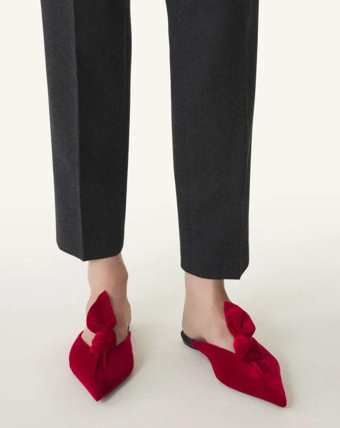 Mule Midnight Step cu fundă din catifea Mule Midnight Step cu fundă din catifea