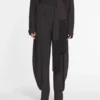 Pantaloni din lână și viscoză Pantaloni din lână și viscoză