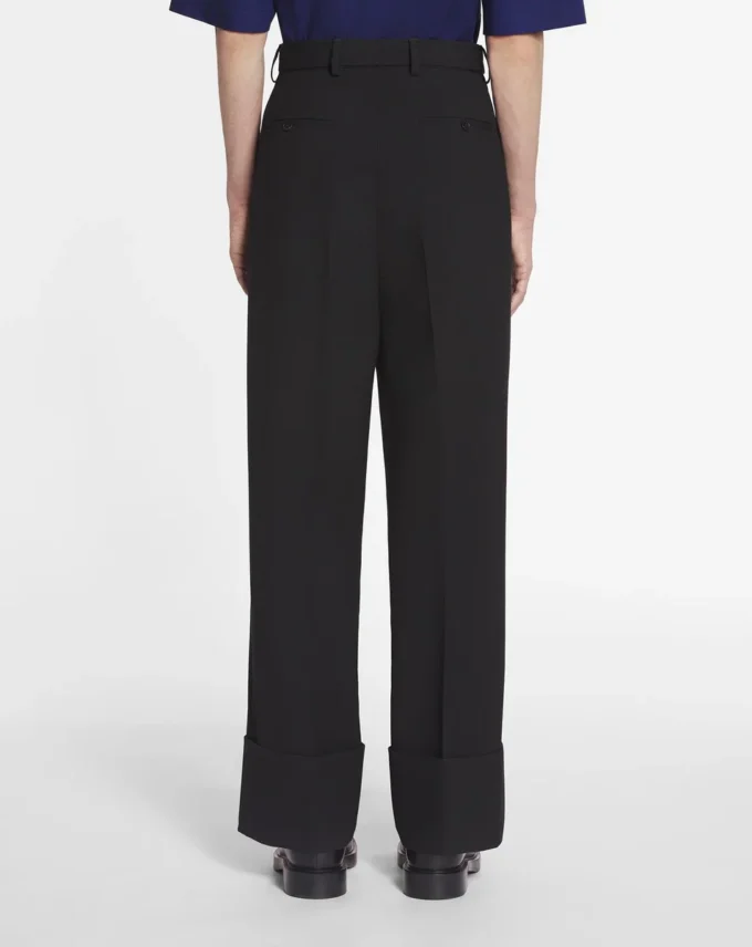 Pantaloni largi cu manșete Pantaloni largi cu manșete