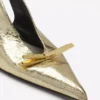 Pantofi cu toc înalt și baretă în spate Lanvin Bow din piele metalizată crăpată Pantofi cu toc înalt și baretă în spate Lanvin Bow din piele metalizată crăpată