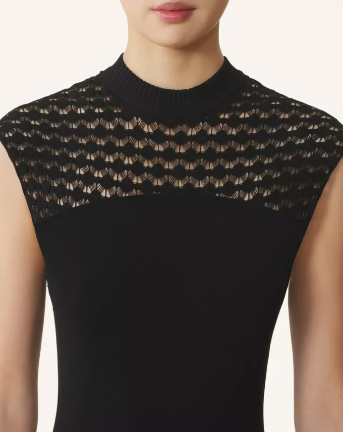 Rochie cu detalii din dantelă din viscoză Rochie cu detalii din dantelă din viscoză