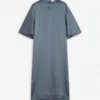 Rochie din satin tip tricou Rochie din satin tip tricou