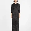 Rochie lungă brodată Rochie lungă brodată
