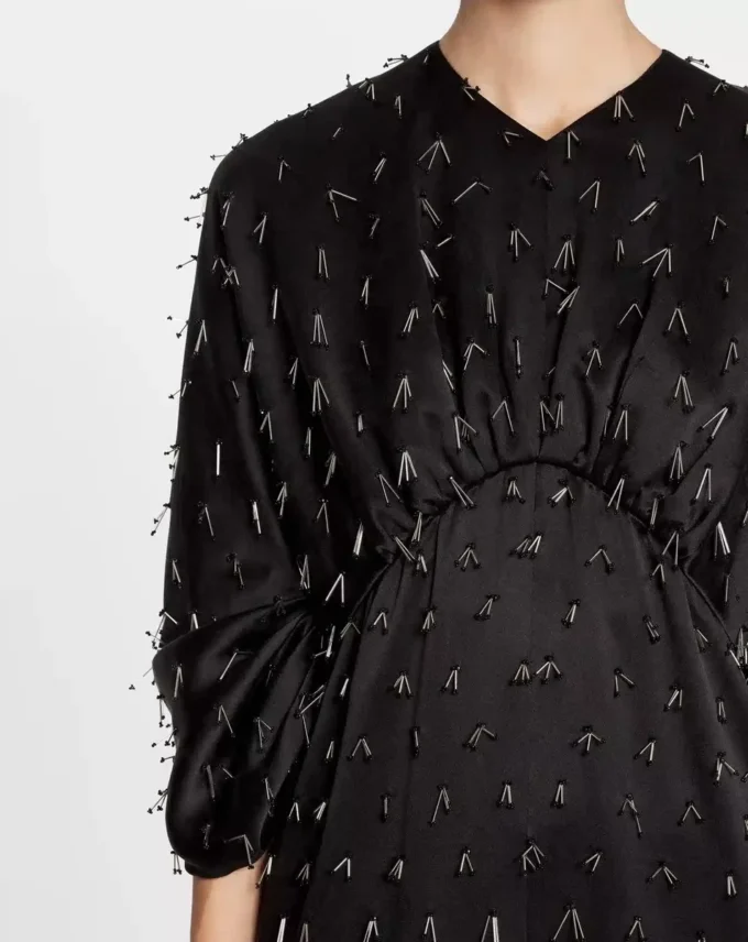 Rochie lungă brodată Rochie lungă brodată