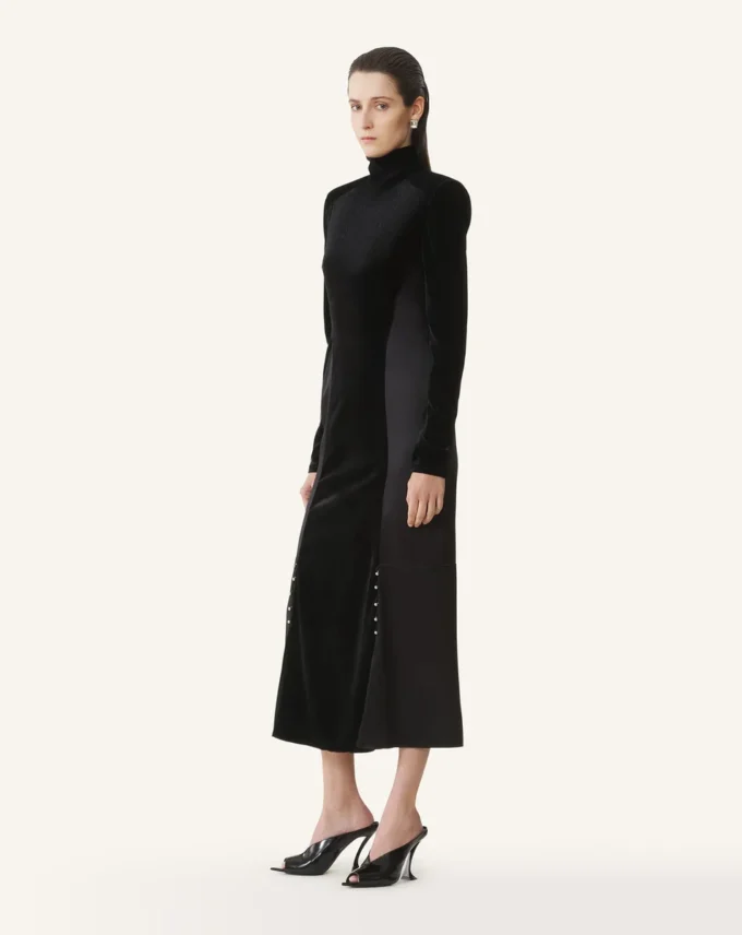 Rochie midi din catifea