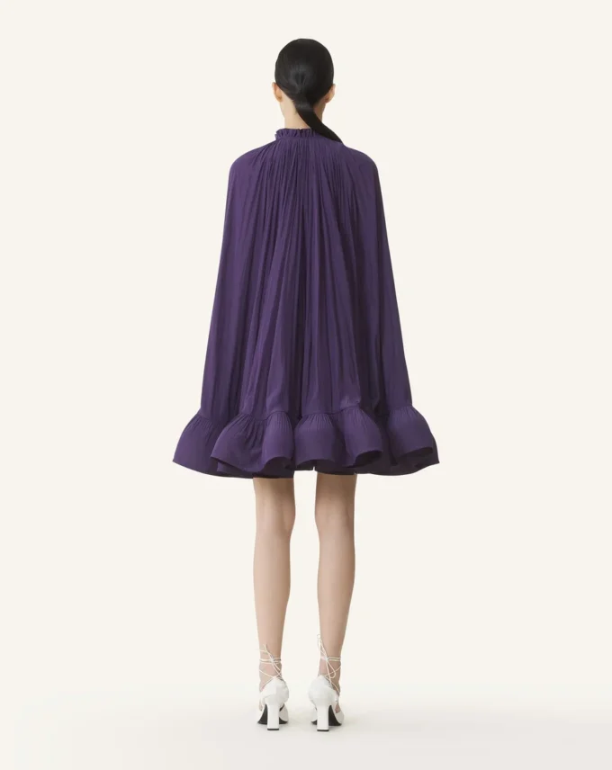 Rochie scurtă din charmeuse