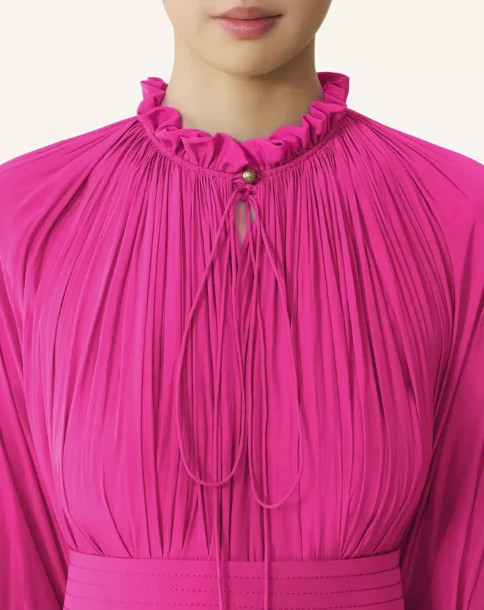 Rochie scurtă din charmeuse