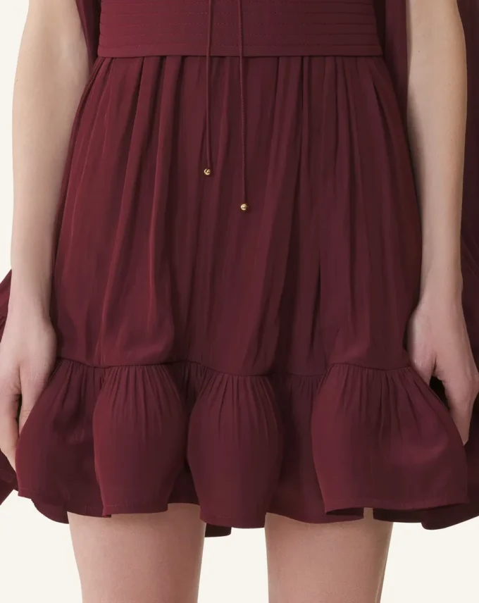 Rochie scurtă din charmeuse